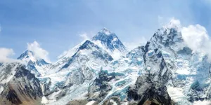 10x5ft Winter Snowy Mountain Backdrop Blue Sky Snow-Covered Alpine Snow High Hill Peak Ski Nature Landscape Photography Background for Outdoor Adventure Holiday Travel Photo Studio Props