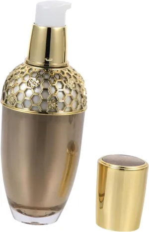 30ml Vacuum Lotion Bottle for Skincare and Cosmetics Travel Size Cream Dispenser with Mirror Finish Practical and Aesthetic Facial Bottle for Moisturizers and Serums