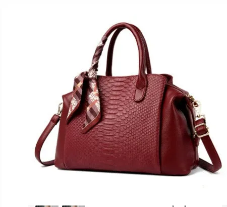 Amara - Compact Bag