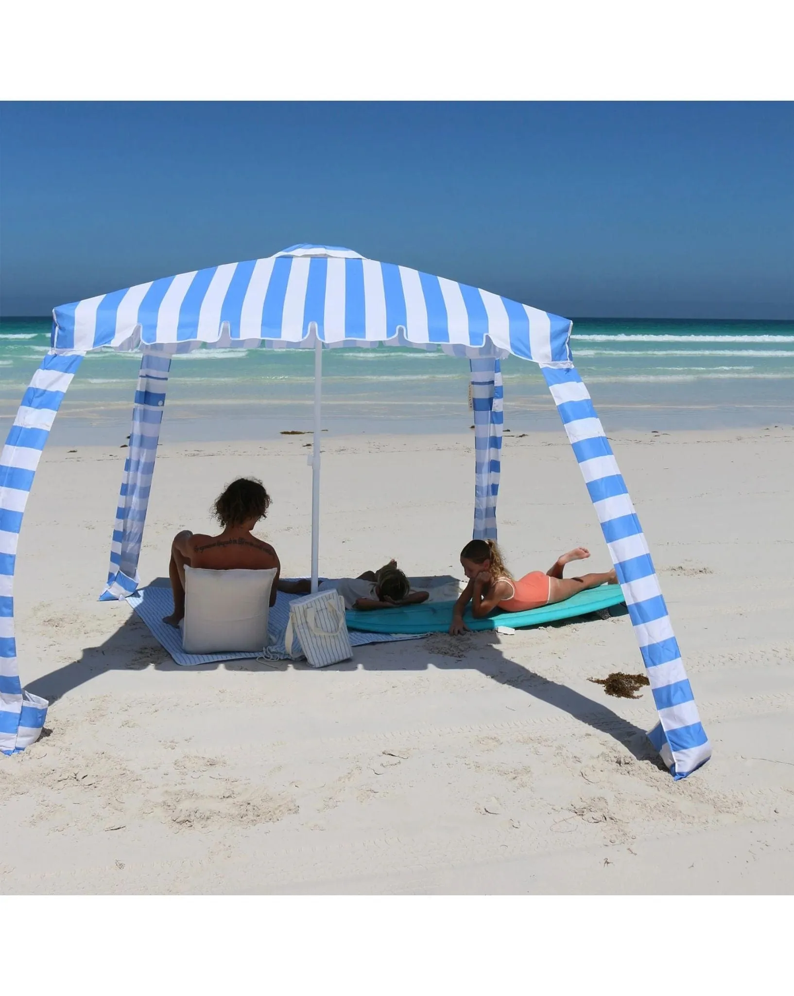 Beach Cabana Le Weekend