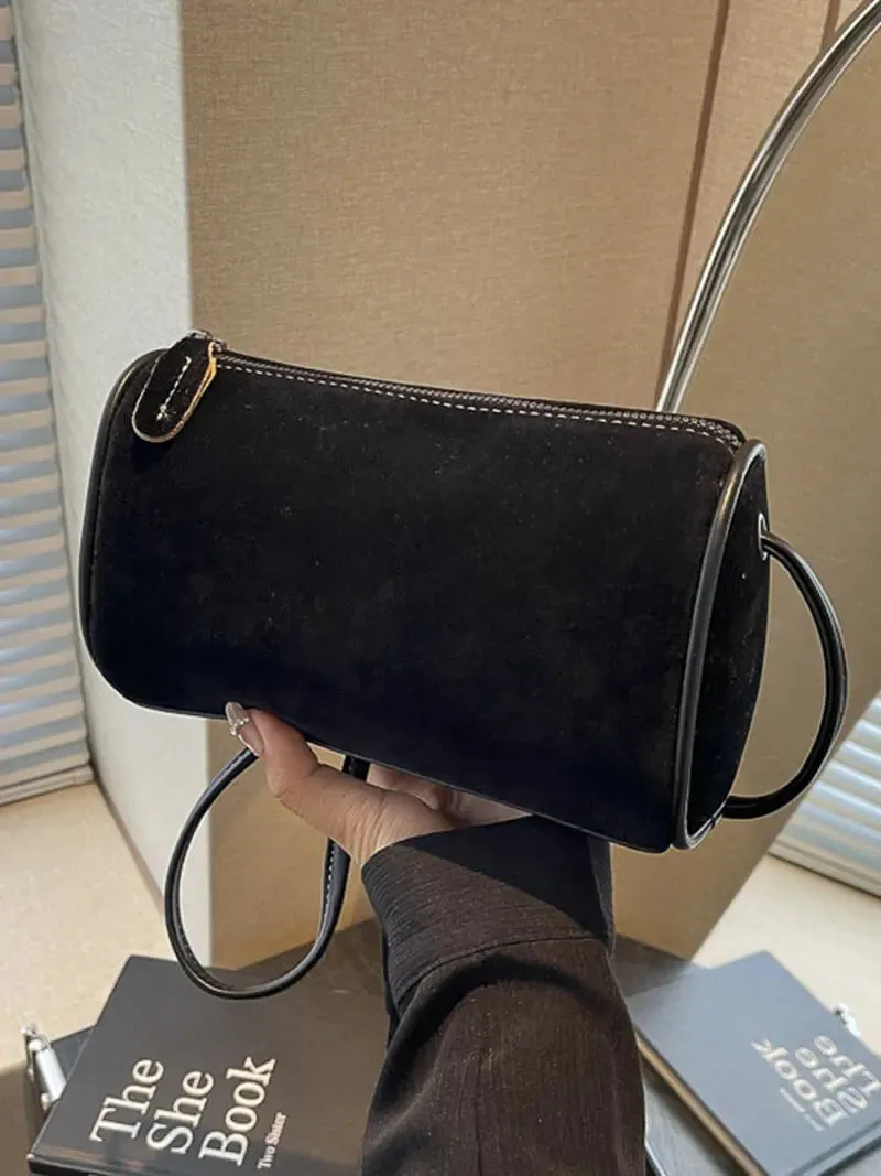 Chic Suede Barrel Bag – Compact and Timeless