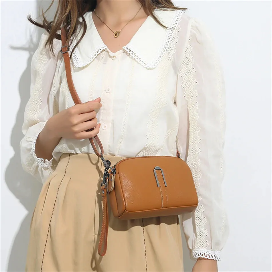 ClutchEase Faux Purse – Compact & Convertible Carry