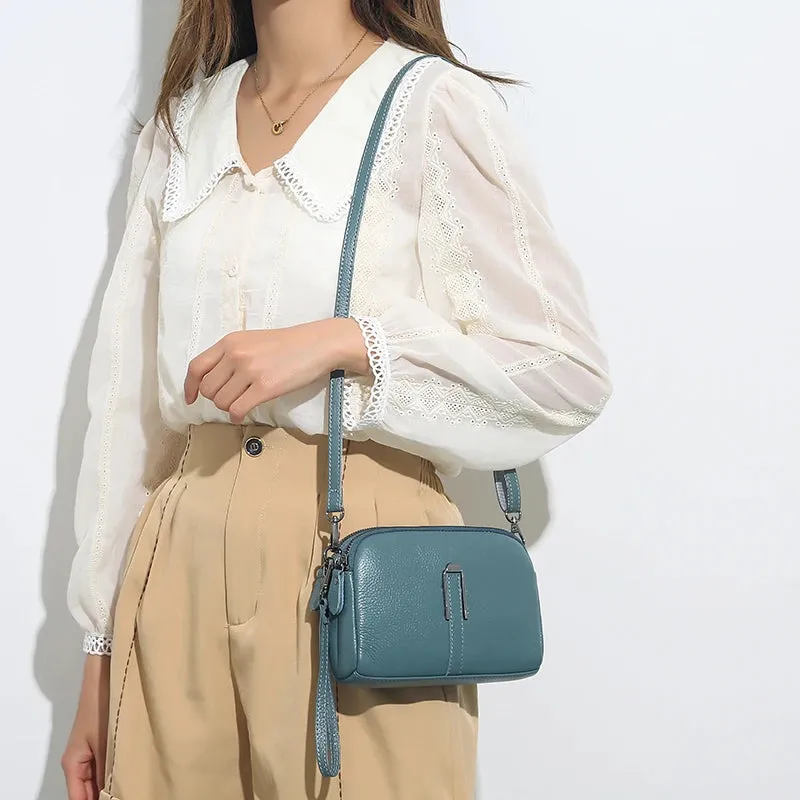 ClutchEase Faux Purse – Compact & Convertible Carry