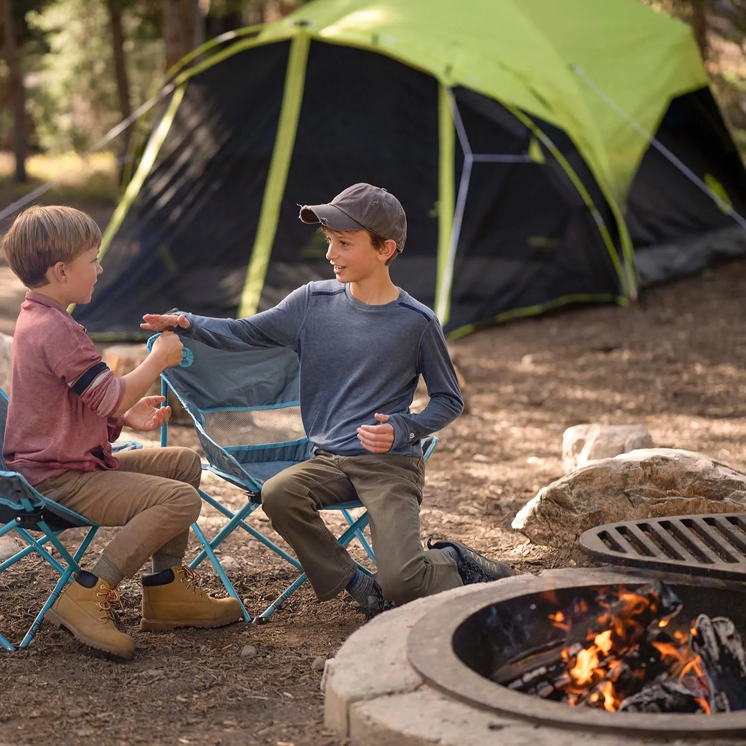 Coleman Carlsbad Dark Room Tent with Screened Porch 4/6 Person Tent Blocks 90% of Sunlight to Keep Inside Cool Weatherproof with Easy Setup Made of PFAS-Free Materials