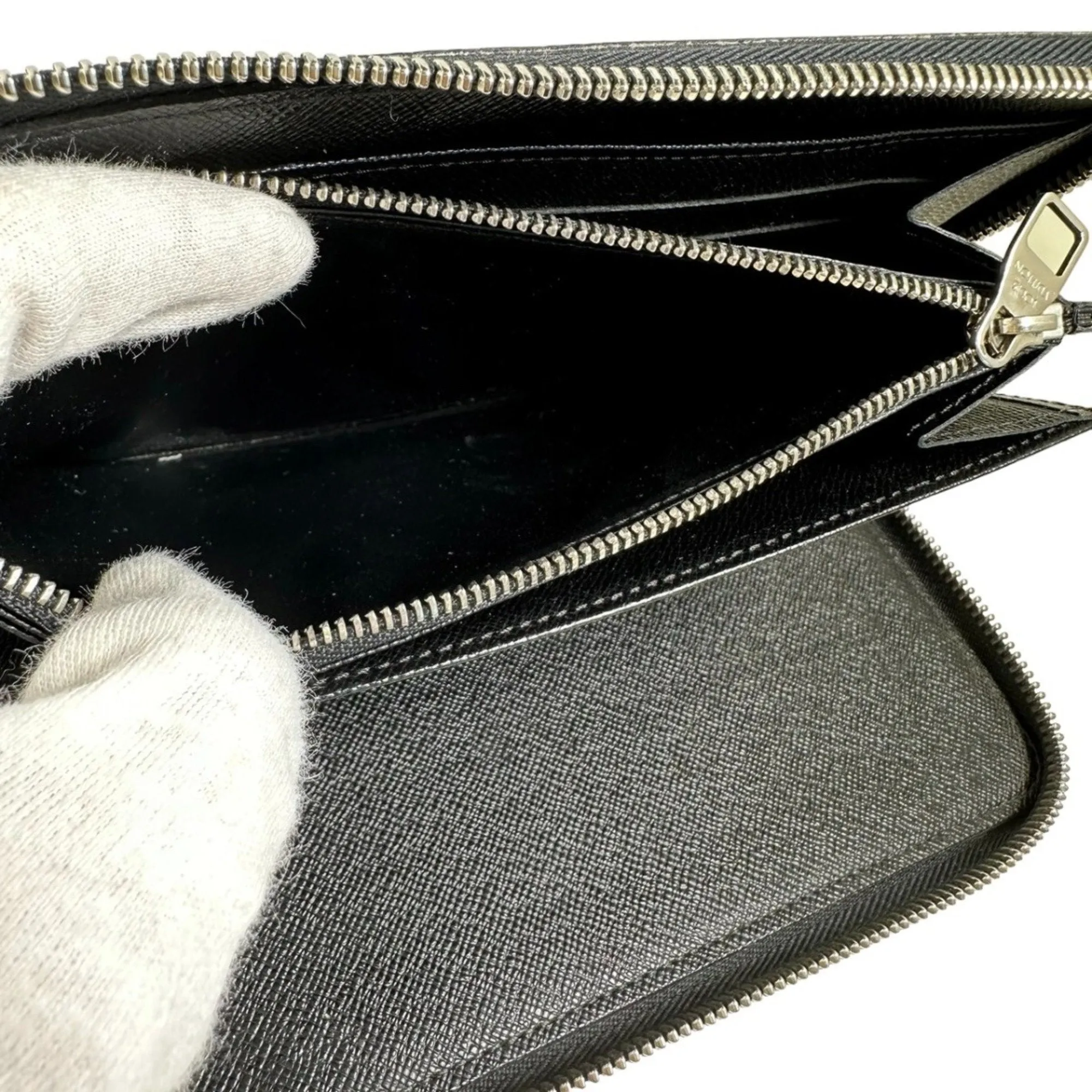 Compact Graphite Organizer Wallet