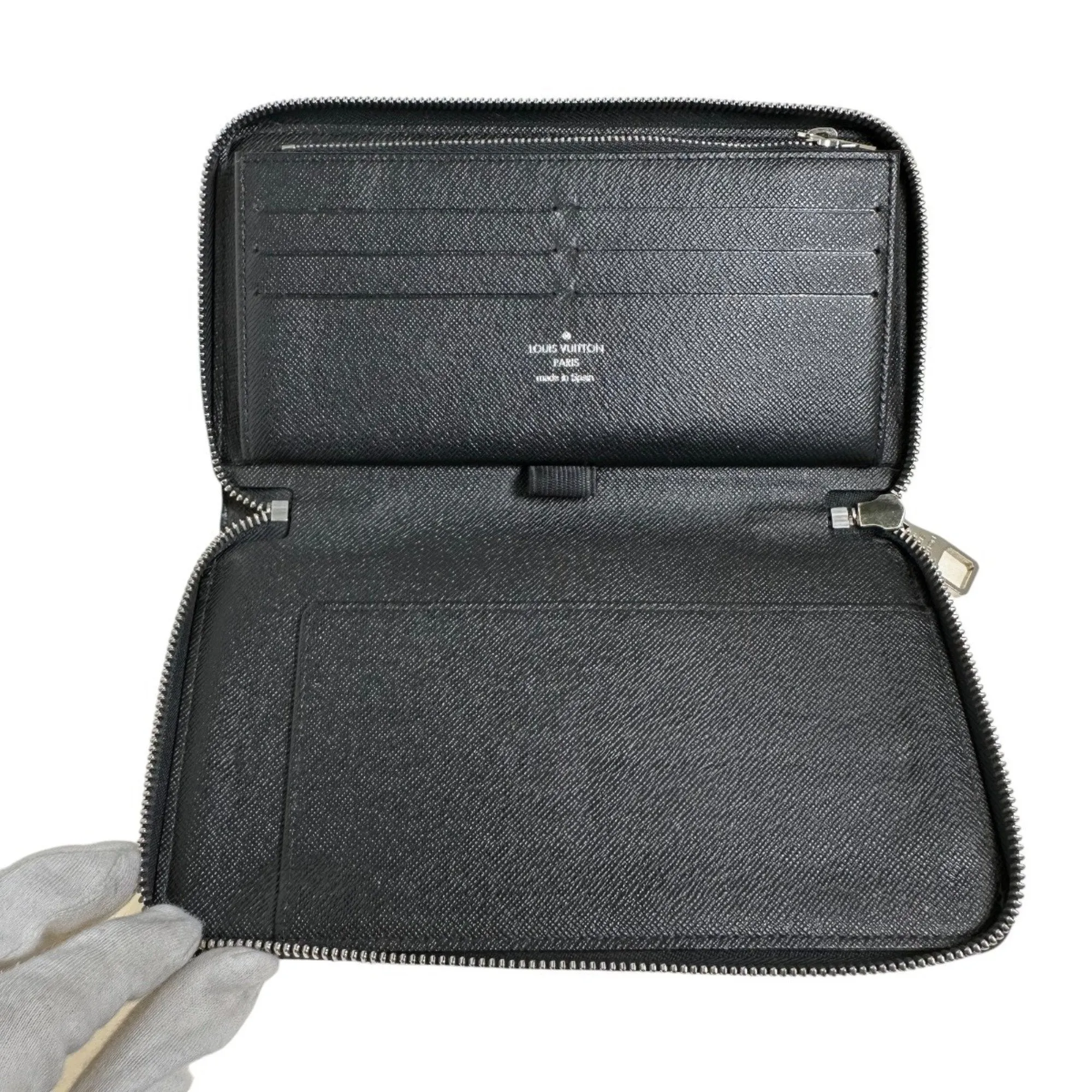 Compact Graphite Organizer Wallet