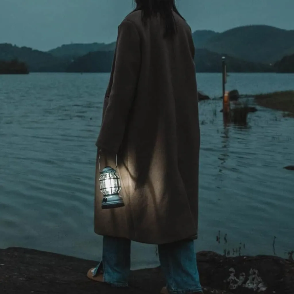 Electric Lanterns Outdoor Camping Lamp, Atmospheric Multifunctional Portable Horse Lamp, Waterproof Brightness Adjustment, Suitable for Lighting Portable Charging Tent Lamp