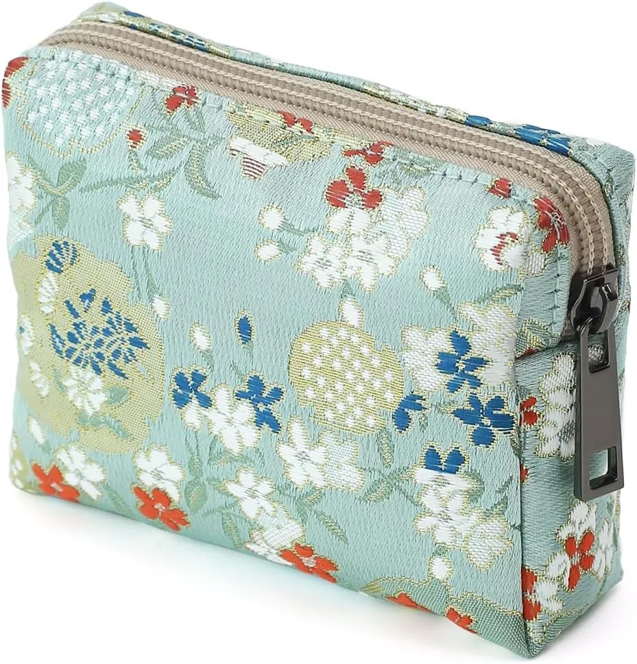 Floral Jacquard Makeup Bag for Women - Cute Portable Cosmetic Pouch, Toiletry Bag & Skincare Organizer with Zipper, Small Makeup Case for Travel Storage, Compact Coin Purse