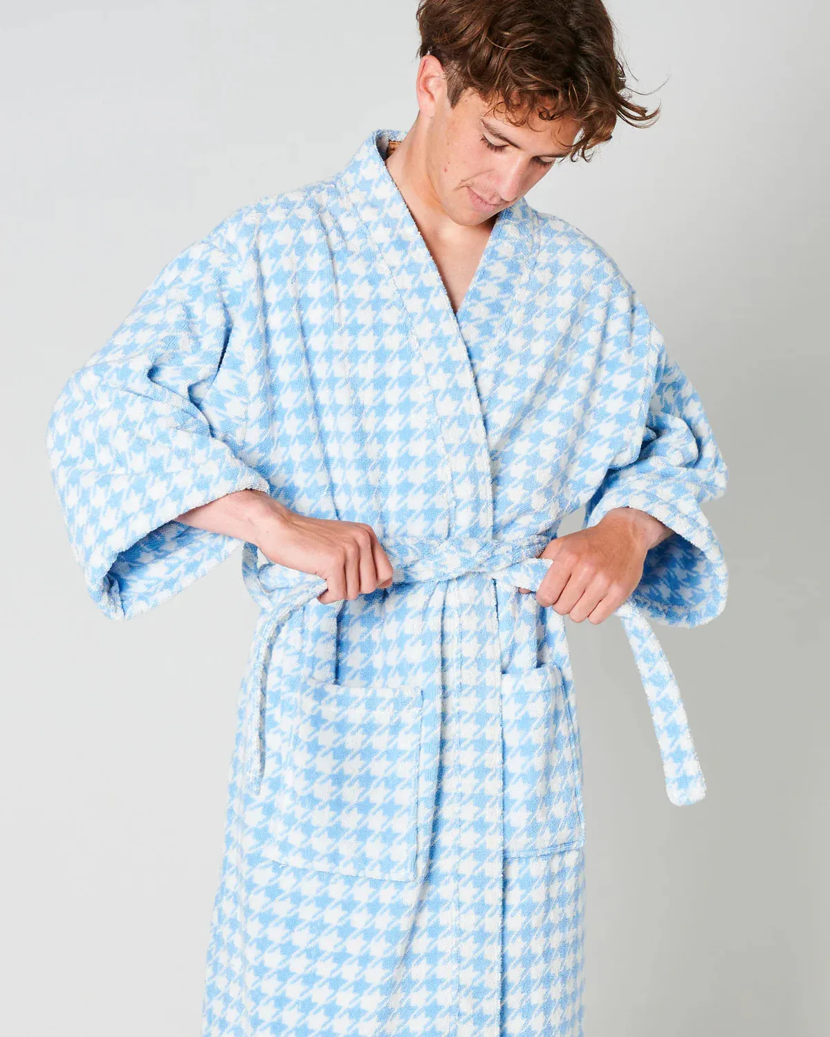 HOUNDSTOOTH BLUE TERRY BATH ROBE
