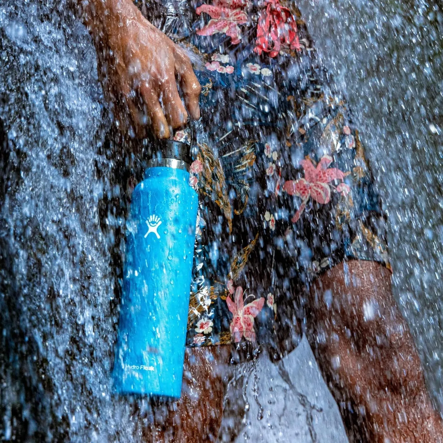 Hydro Flask Stainless Steel Standard Mouth Water Bottle with Flex Cap and Double-Wall Vacuum Insulation