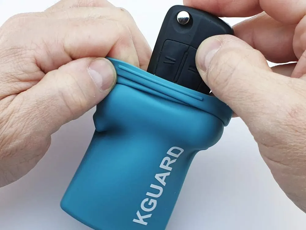 K IPX8 Waterproof Pouch for Electronic Car Keys – Enhanced and Certified Protection for Water and Outdoor Activities: Surfing, SUP, Kitesurfing, Windsurfing, Swimming...