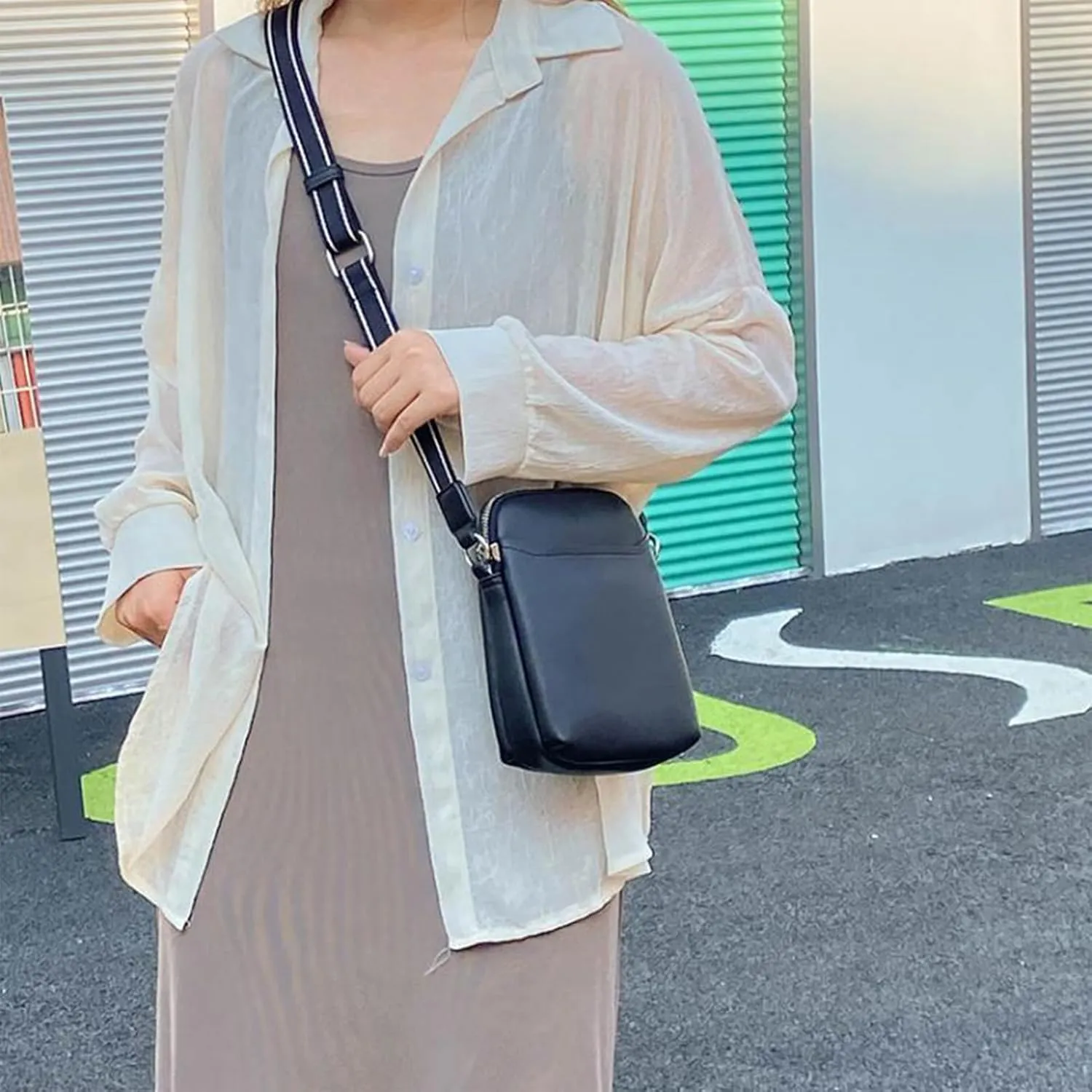 Kristine| Chic Compact Crossbody Bag