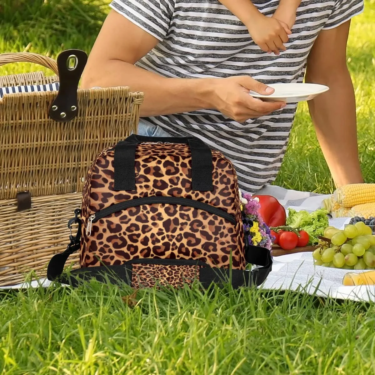 Leopard Cheetah Skin Insulated Lunch Bag for Women Men Adult Lunch Tote Bag with Shoulder Strap Reusable Lunch Box Large Containers Thermal Cooler Bag for Work School Picnic Lightweight Handbag
