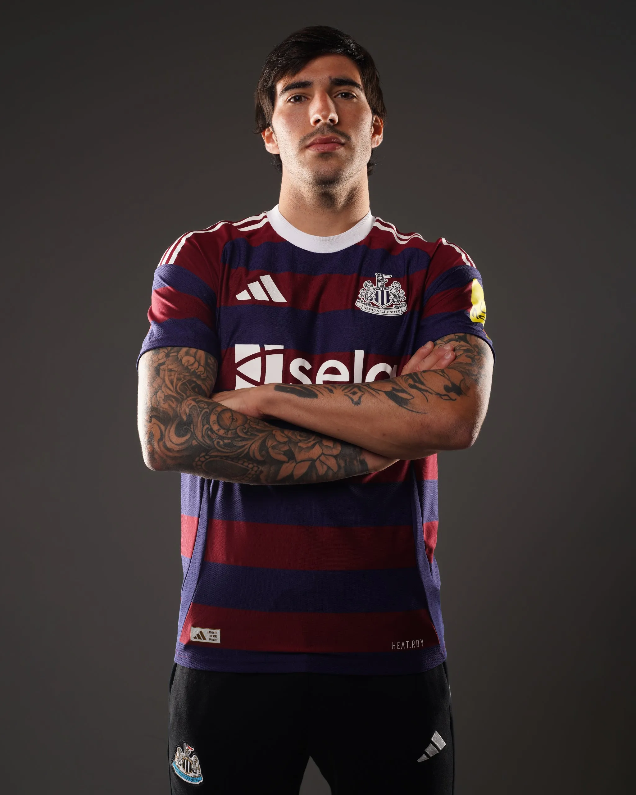 Newcastle United adidas 24/25 Authentic Away Shirt