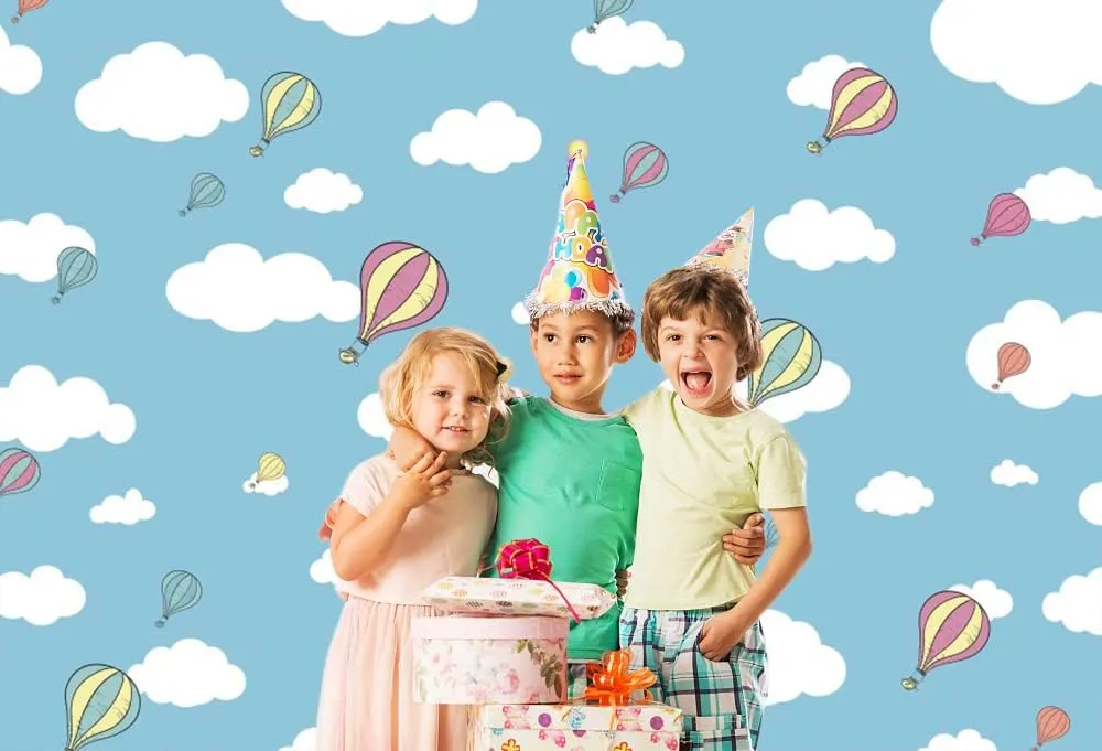 Renaiss Hot Air Balloons Backdrop for Photoshoot Kids Portrait Blue Sky White Clouds Photography Background Travel Adventure Baby Shower Birthday Newborn Party Decors Banner 8x6ft Photo Booth Props