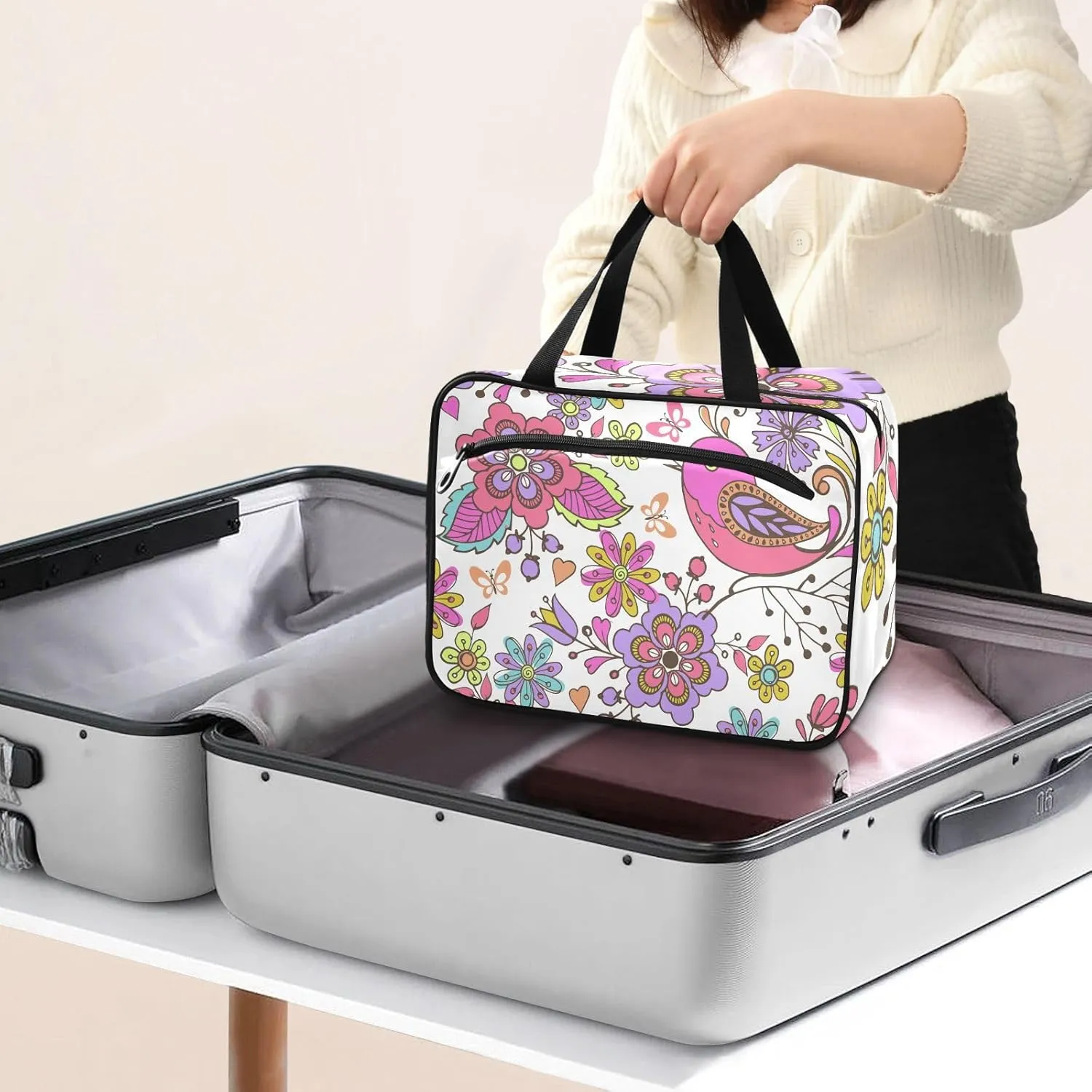 Travel Toiletry Bag Hanging Cosmetic Bag Compact Toiletry Bag with Large Capacity for Women Large Bird and Flower